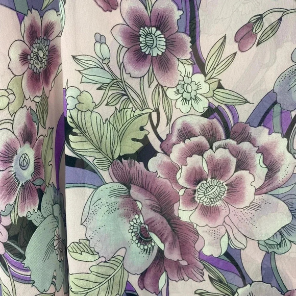 Charlotte Russe blouse - Picture 3 of 8